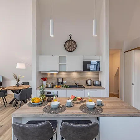 Deluxe Studio-apartment 